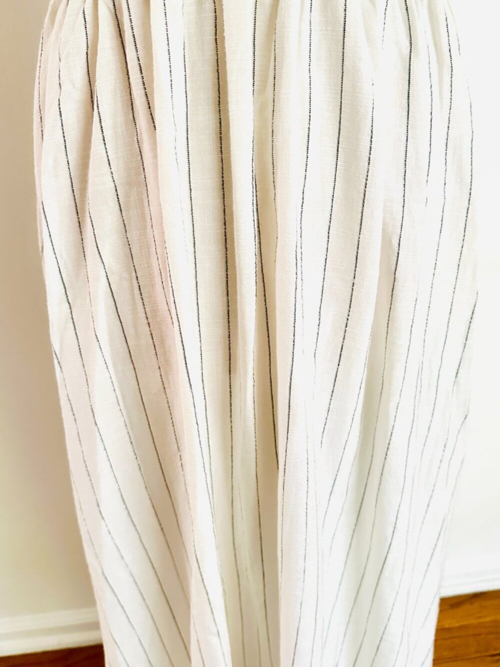 Chico's Ecru Metallic Stripe Flutter Sleeve Breathable Maxi Dress NWT $149 M - Picture 16 of 16